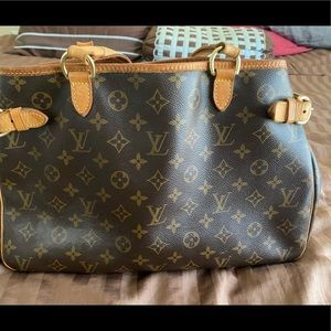 Louis Vuitton shoulder bag